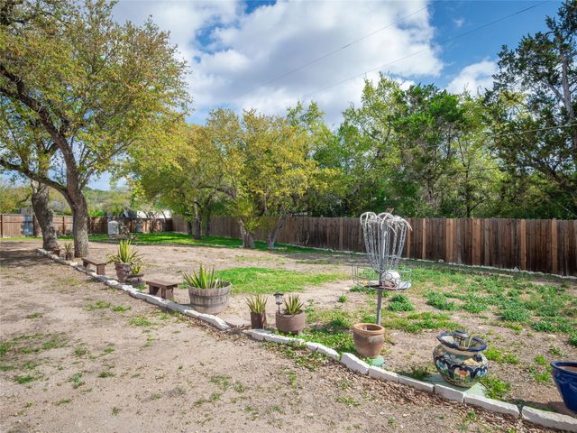 2705 Cory LN, Spicewood, TX 78669