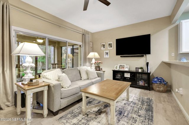 13464 SUNSTONE Street, Jacksonville, FL 32258