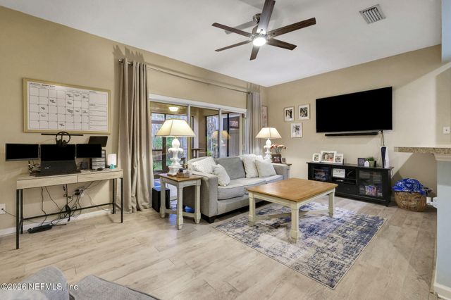 13464 SUNSTONE Street, Jacksonville, FL 32258