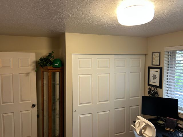 8101 S COTTONWOOD CIR, Sandy, UT 84094