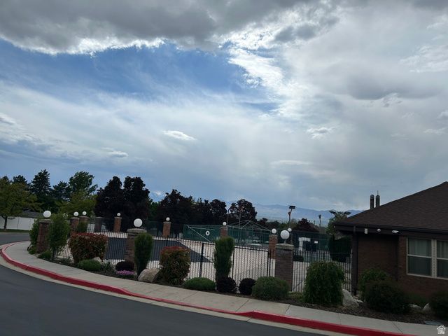 8101 S COTTONWOOD CIR, Sandy, UT 84094