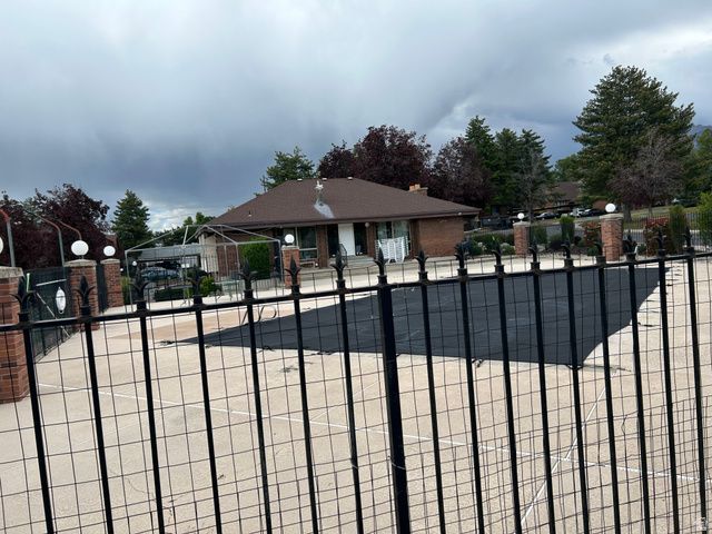 8101 S COTTONWOOD CIR, Sandy, UT 84094