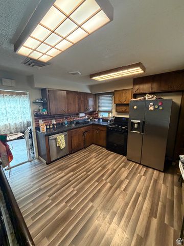 271 JACKSON AVE, Ogden, UT 84404