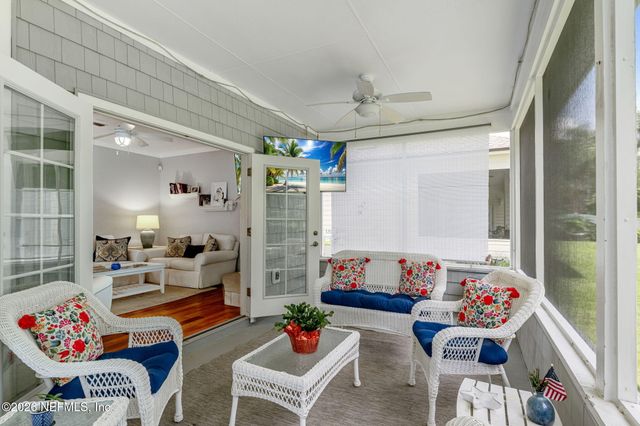 33 MONTEREY Street, Ponte Vedra Beach, FL 32082