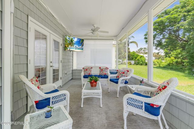 33 MONTEREY Street, Ponte Vedra Beach, FL 32082