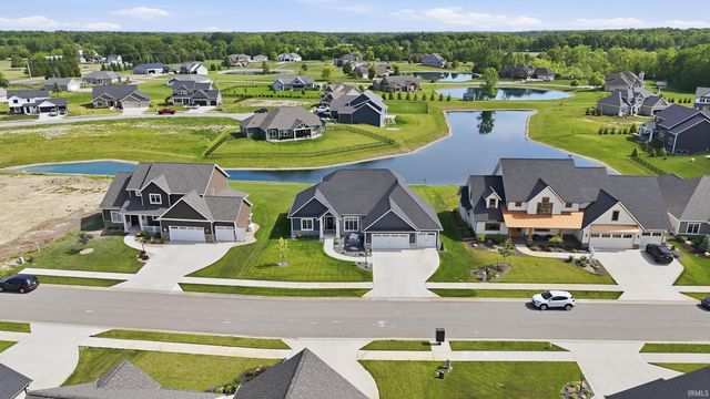 5306 Greyson Heights Drive, Auburn, IN 46706