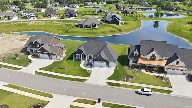 5306 Greyson Heights Drive, Auburn, IN 46706
