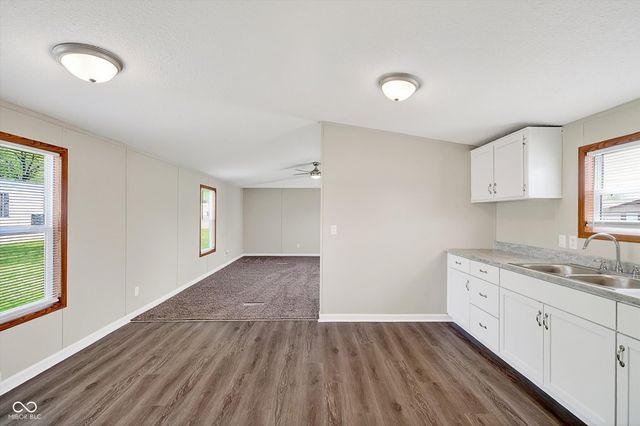 143 Echo Lake E Drive, Mooresville, IN 46158