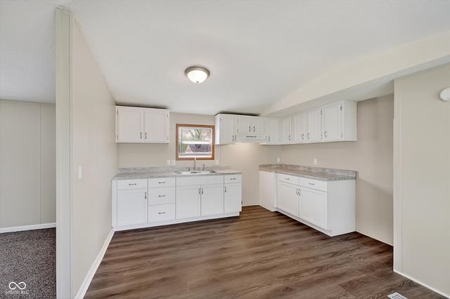 143 Echo Lake E Drive, Mooresville, IN 46158