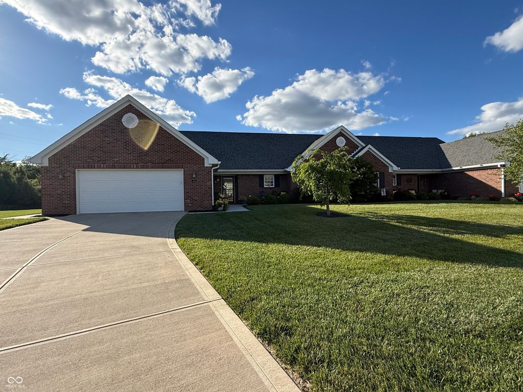 734 Monarch Lane, Lebanon, IN 46052
