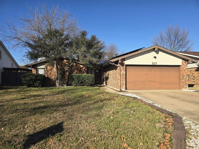 517 Via Sevilla, Mesquite, TX 75150