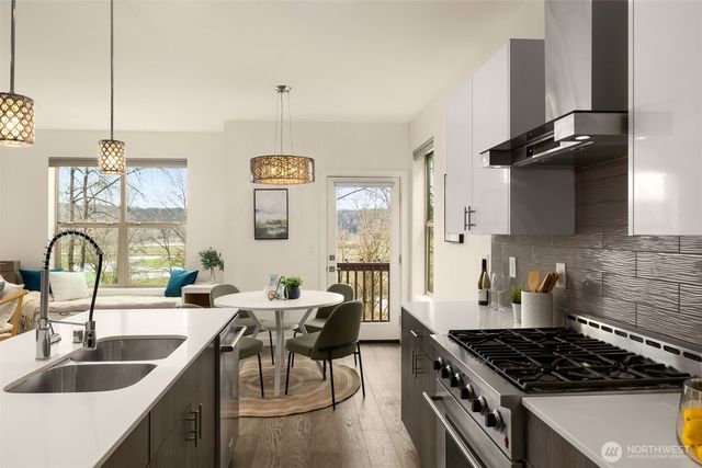 16329 Main View Lane NE, Duvall, WA 98019