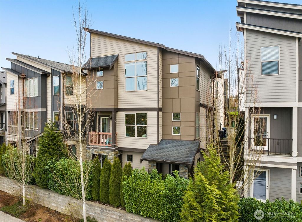 16329 Main View Lane NE, Duvall, WA 98019