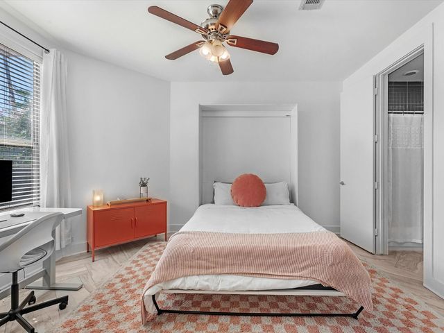 3421 Gillespie Street, Houston, TX 77020