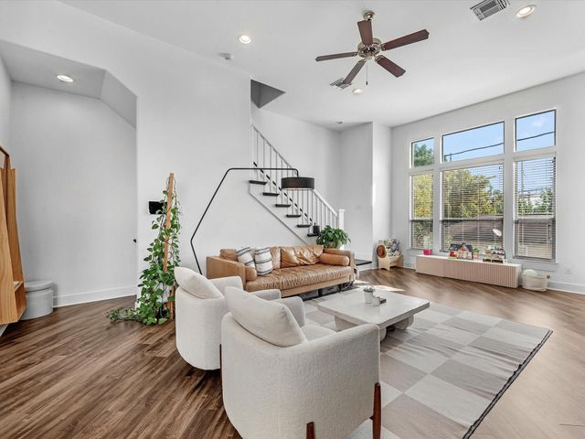 3421 Gillespie Street, Houston, TX 77020