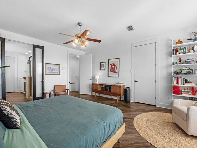 3421 Gillespie Street, Houston, TX 77020