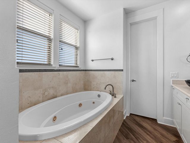 3421 Gillespie Street, Houston, TX 77020