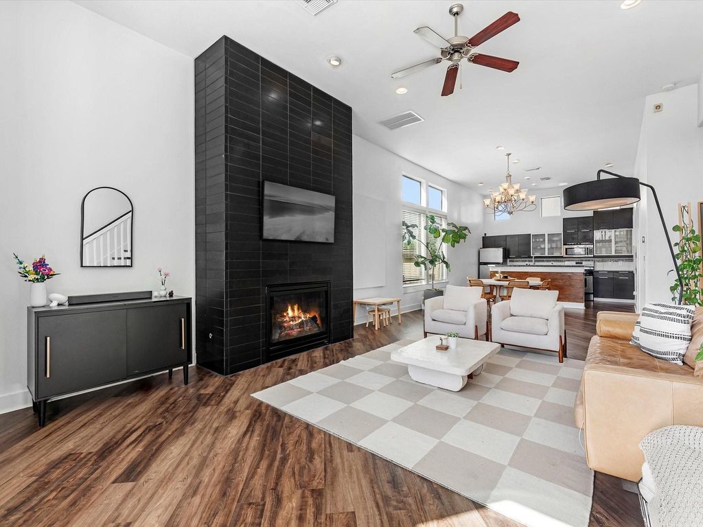 3421 Gillespie Street, Houston, TX 77020