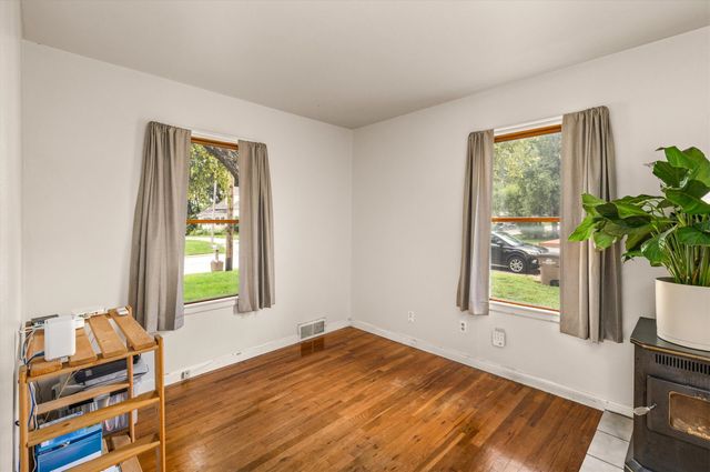 112 Main Street, Norwalk, IA 50211