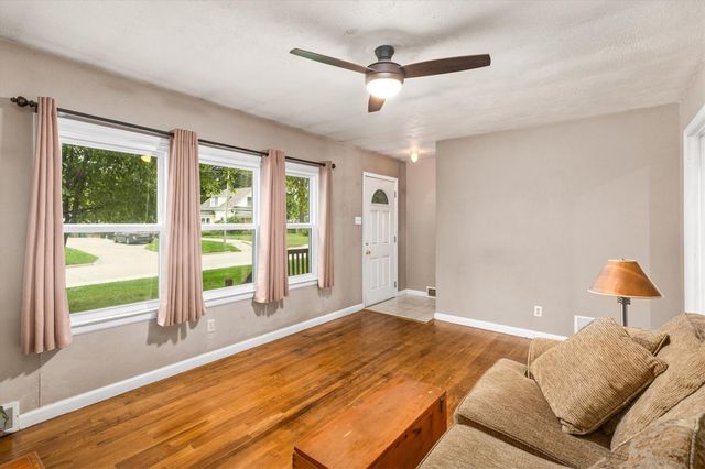 112 Main Street, Norwalk, IA 50211
