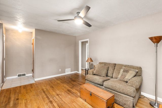 112 Main Street, Norwalk, IA 50211