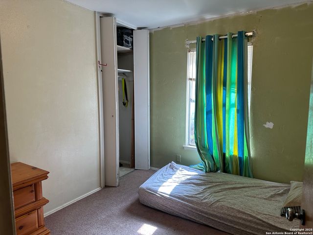 4134 King Krest, San Antonio, TX 78219