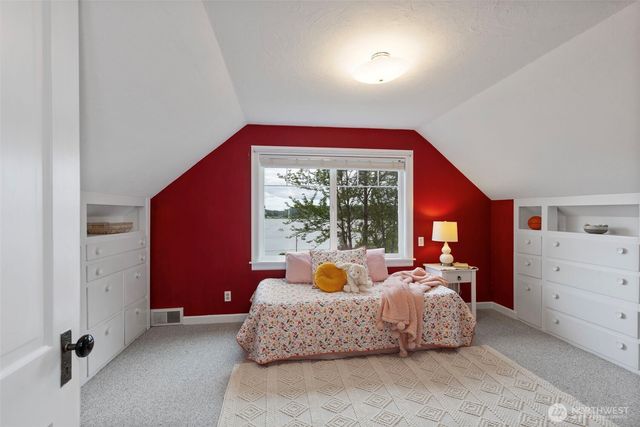 17164 Lemolo Shore Drive NE, Poulsbo, WA 98370