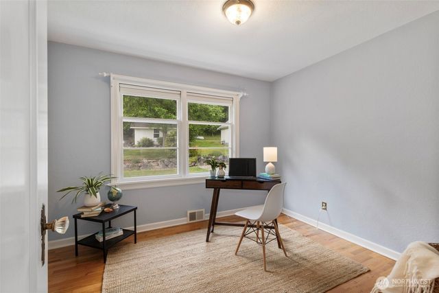 17164 Lemolo Shore Drive NE, Poulsbo, WA 98370