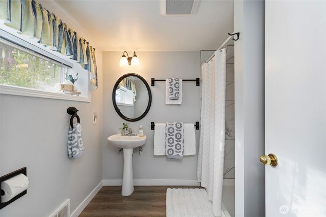 17164 Lemolo Shore Drive NE, Poulsbo, WA 98370