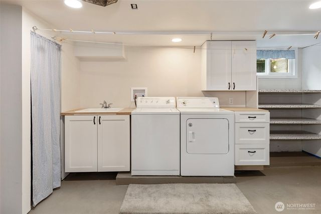 17164 Lemolo Shore Drive NE, Poulsbo, WA 98370