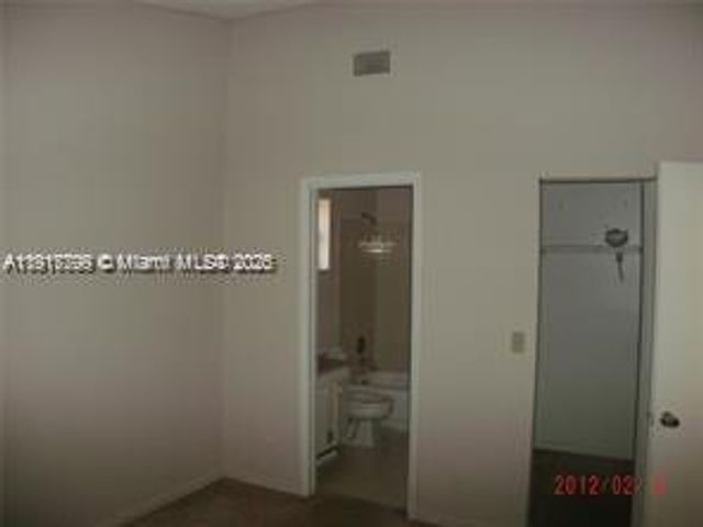 1318 White Pine Dr, Wellington, FL 33414