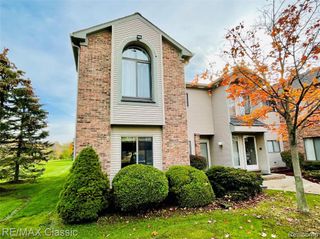 42670 Lilley Pointe Drive 227, Canton, MI 48187