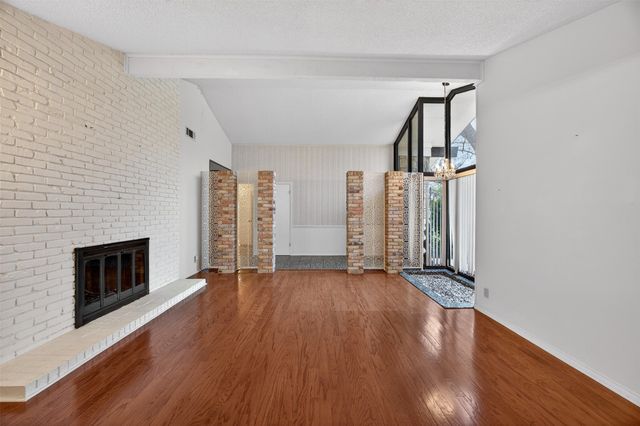 2907 Glasgow Drive, Arlington, TX 76015