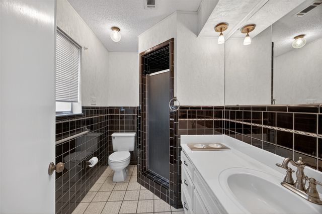 2907 Glasgow Drive, Arlington, TX 76015