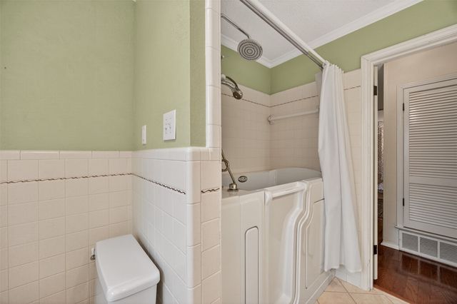 2907 Glasgow Drive, Arlington, TX 76015