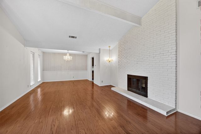 2907 Glasgow Drive, Arlington, TX 76015