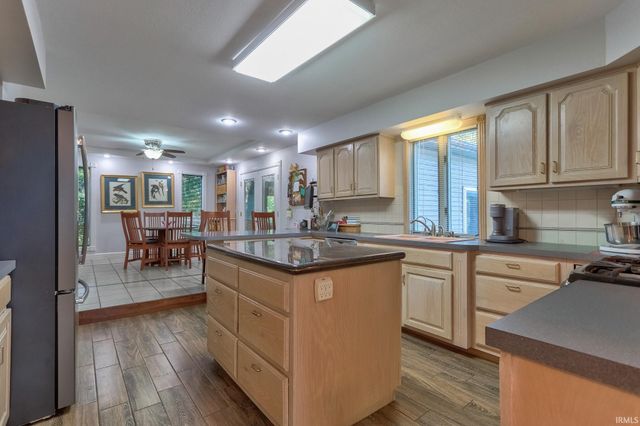 728 S Gibson Street, Princeton, IN 47670