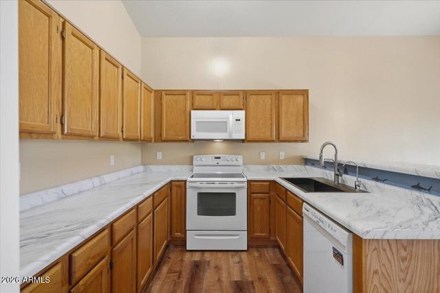 5072 W FAIRVIEW Street, Chandler, AZ 85226