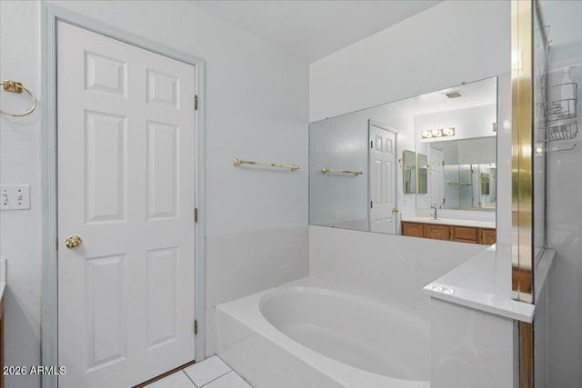 5072 W FAIRVIEW Street, Chandler, AZ 85226