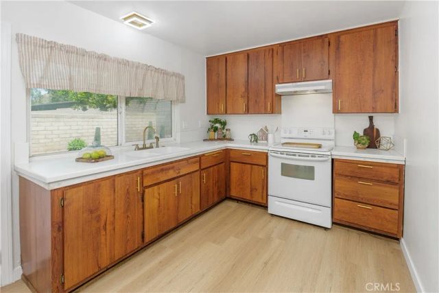 1065 Bascomb, Riverside, CA 92507