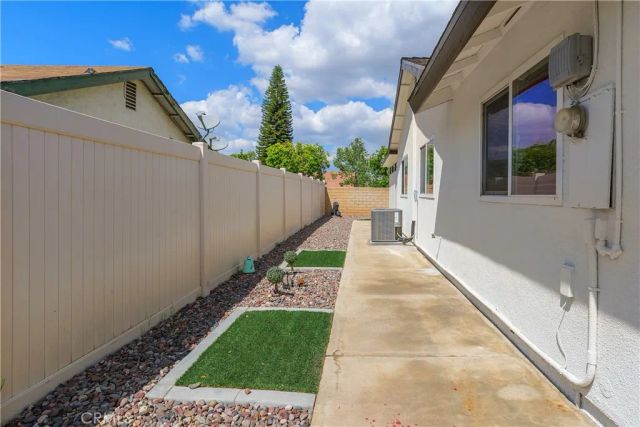 1065 Bascomb, Riverside, CA 92507