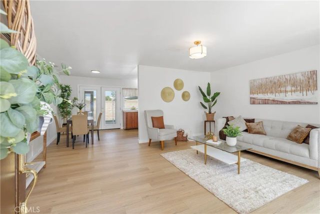 1065 Bascomb, Riverside, CA 92507