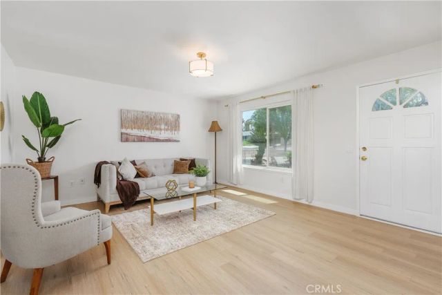 1065 Bascomb, Riverside, CA 92507