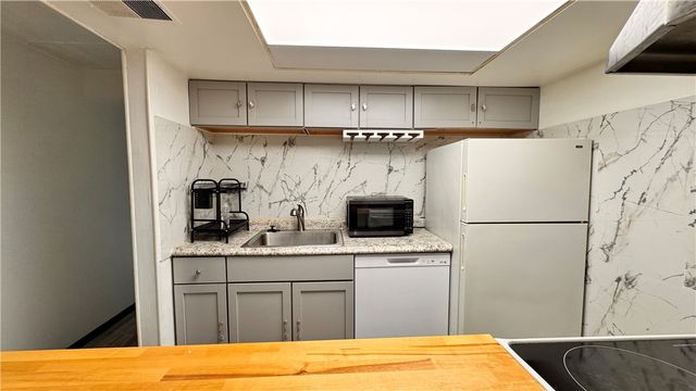 323 Ridge Point Cir A11, South Fayette, PA 15017