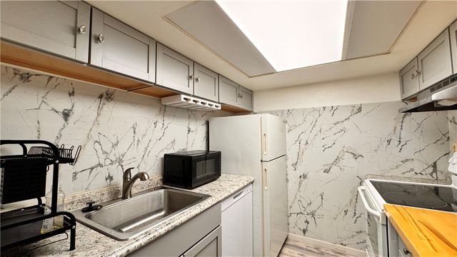 323 Ridge Point Cir A11, South Fayette, PA 15017
