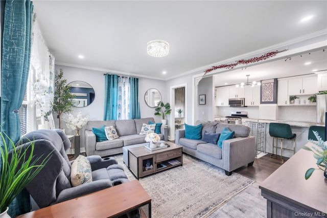 717 N William Street, Baldwin, NY 11510