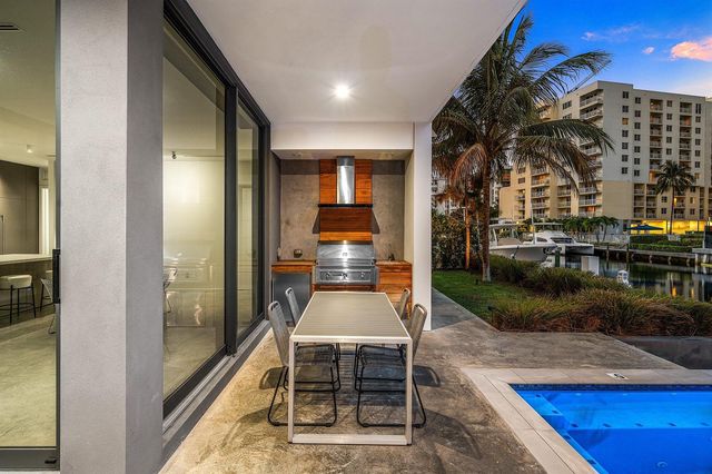 1650 E Terra Mar Drive, Lauderdale By The Sea, FL 33062