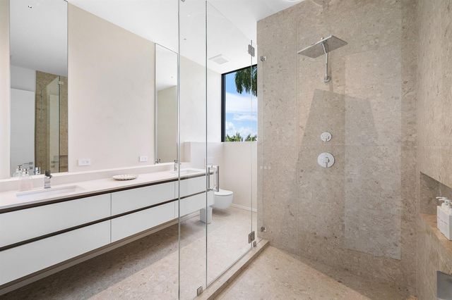 1650 E Terra Mar Drive, Lauderdale By The Sea, FL 33062