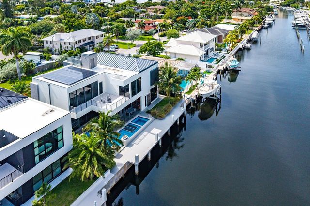 1650 E Terra Mar Drive, Lauderdale By The Sea, FL 33062