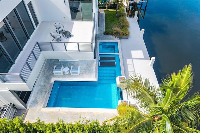 1650 E Terra Mar Drive, Lauderdale By The Sea, FL 33062